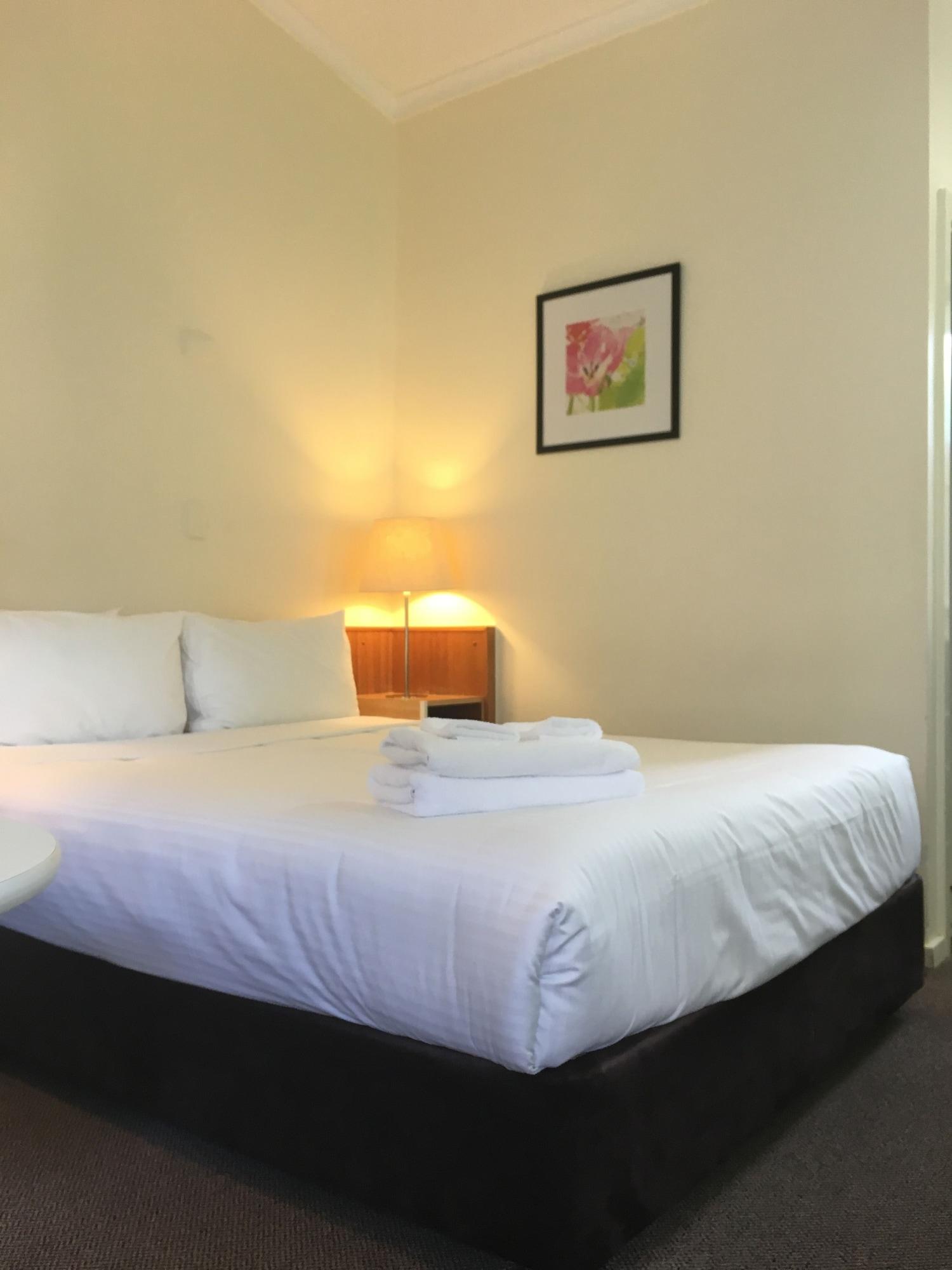 Waterview Gosford Motor Inn Esterno foto