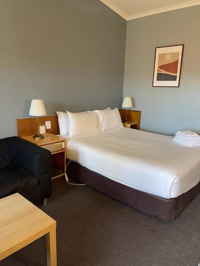 Waterview Gosford Motor Inn Esterno foto