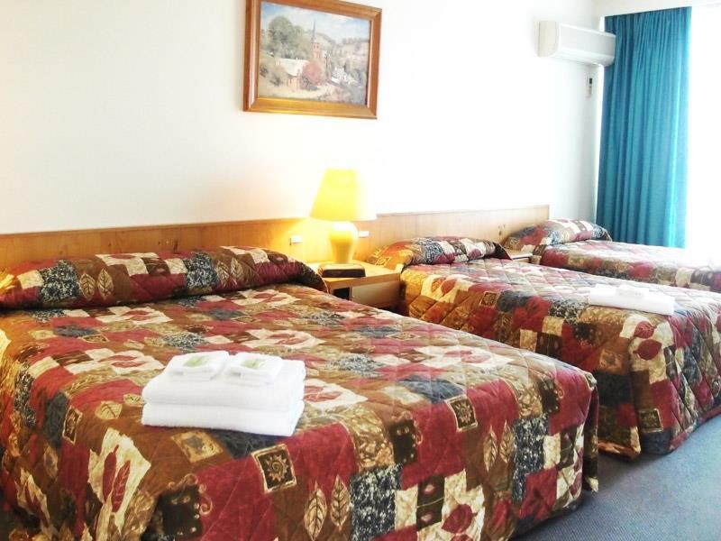 Waterview Gosford Motor Inn Esterno foto