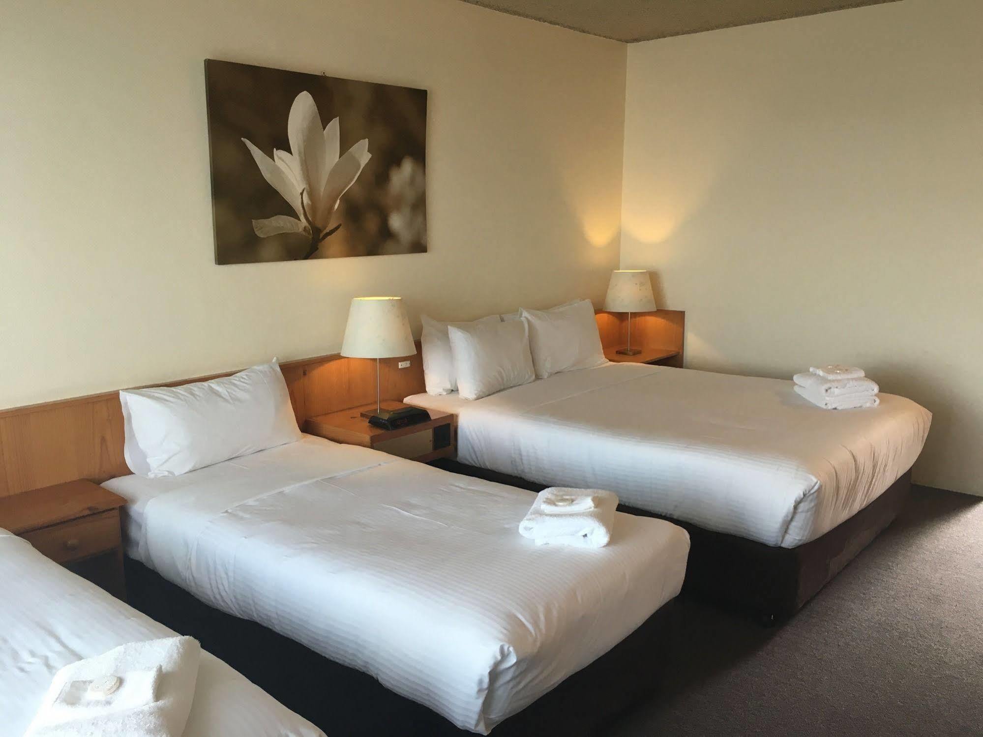 Waterview Gosford Motor Inn Esterno foto